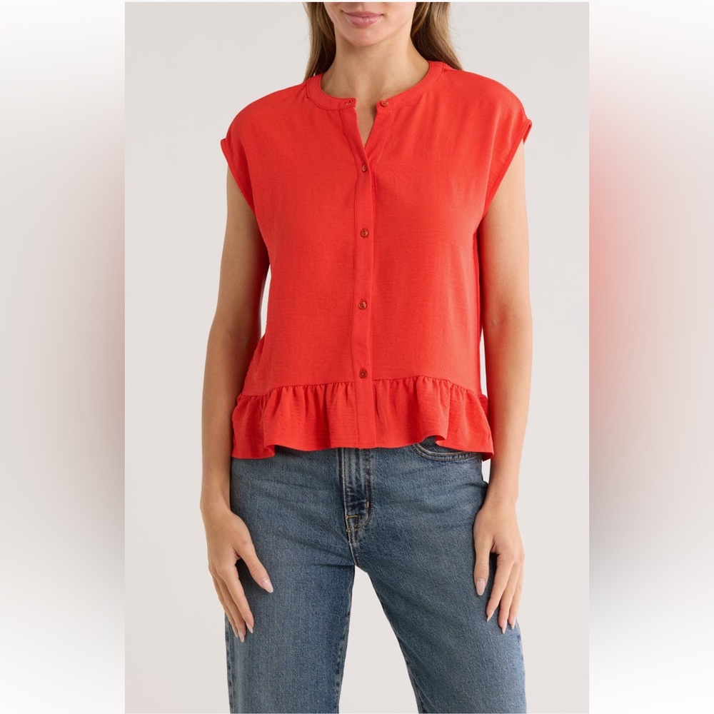 Bobeau Sleeveless Button-Up Top
